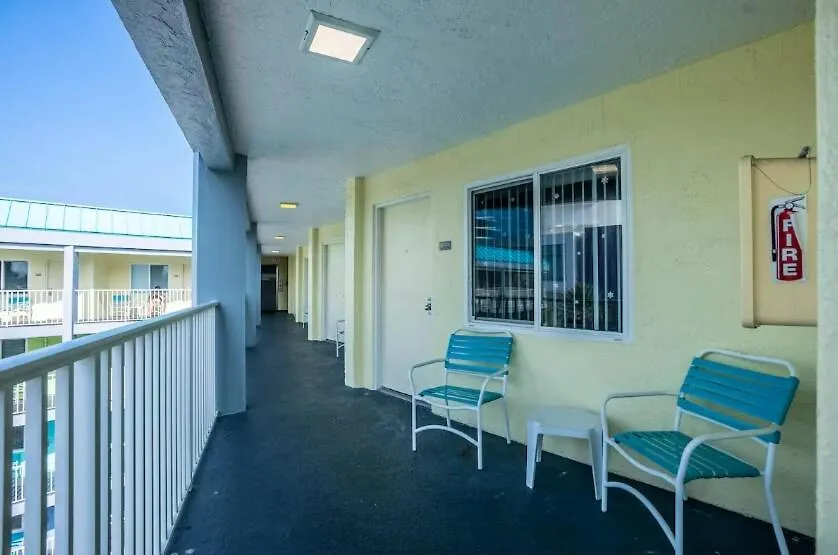 Ocean View Condo - Steps To Beach - Ace Location Clearwater Beach 0*,