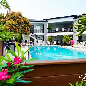 Devon Shores Motel