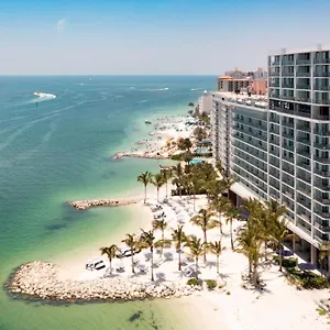 Jw Marriott Clearwater & Clearwater Beach